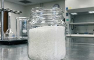 Xylitol crystals